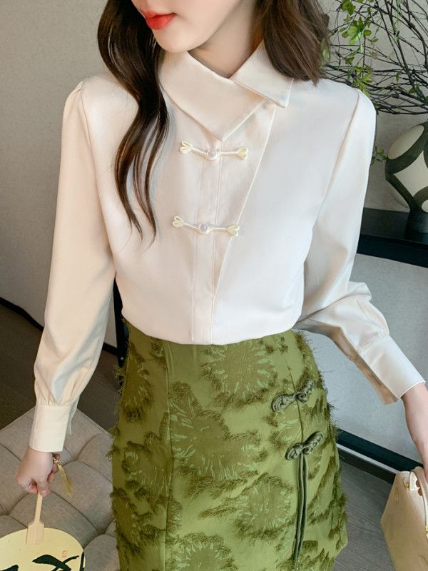 가을 여성 복고풍 블라우스 루즈핏 단추 디테일 긴팔 캐주얼 셔츠 빈티지 스타일 데일리 상의 편안한 착용감 모던한 디자인 - 상세 이미지 5