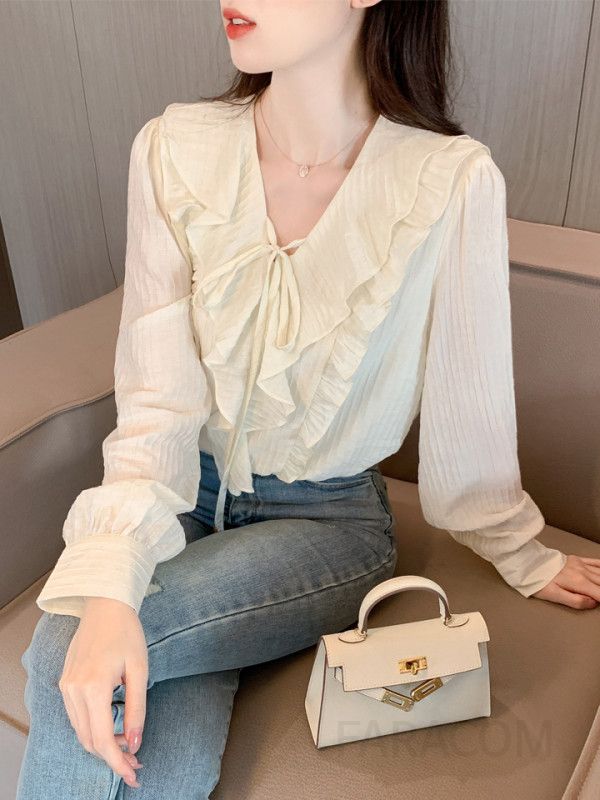 여성 브이넥 러플 긴팔 블라우스 가을 캐주얼 스타일 레이온 소재 루즈핏 셔츠 여성스러운 디자인 편안한 착용감 데일리룩 - 상세 이미지 4