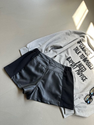 레더반바지 - 상품 이미지