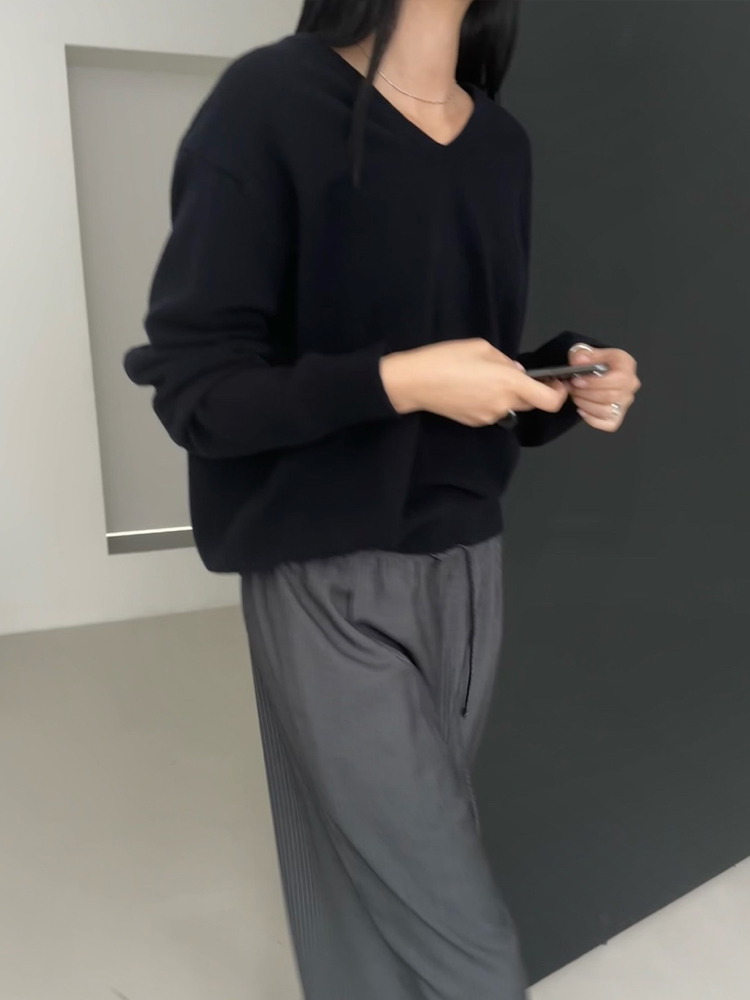 루즈핏 야크 울80 브이넥 니트 가을 겨울 여성 니트 티 - 상세 이미지 2