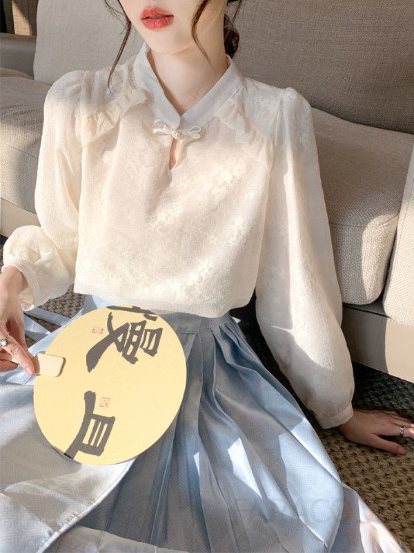 가을 여성 쉬폰 긴팔 블라우스 슬림핏 세련된 스타일의 하객룩 여성용 라운드넥 디자인으로 다양한 코디 가능 - 상세 이미지 2