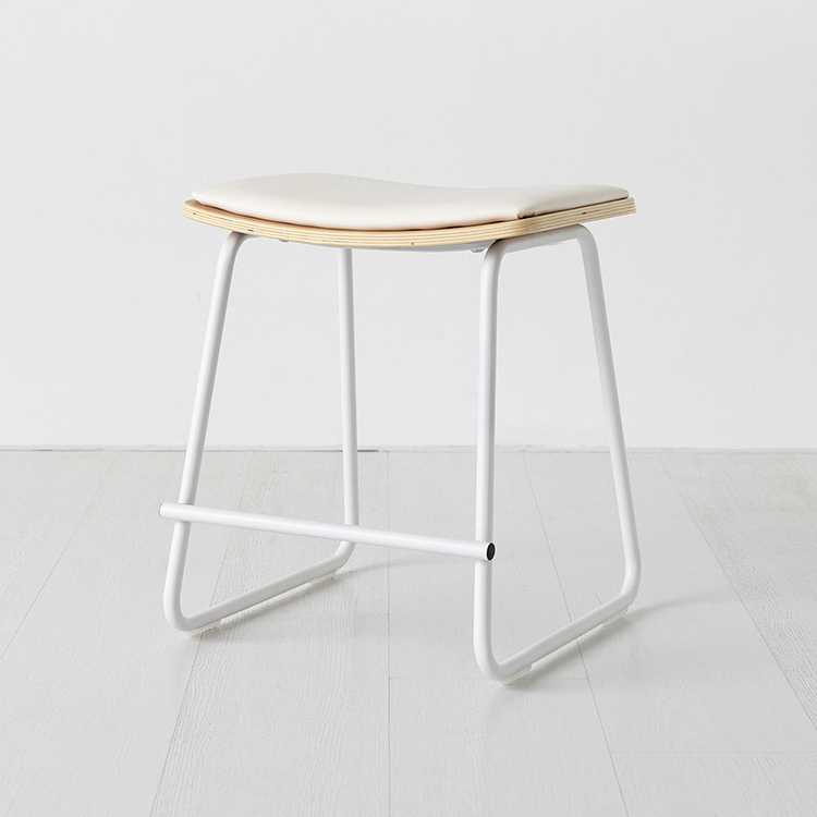 KUDDLE 쿠션 스툴 H45 SM1076E 화이트 9837.9891 - 메인 이미지