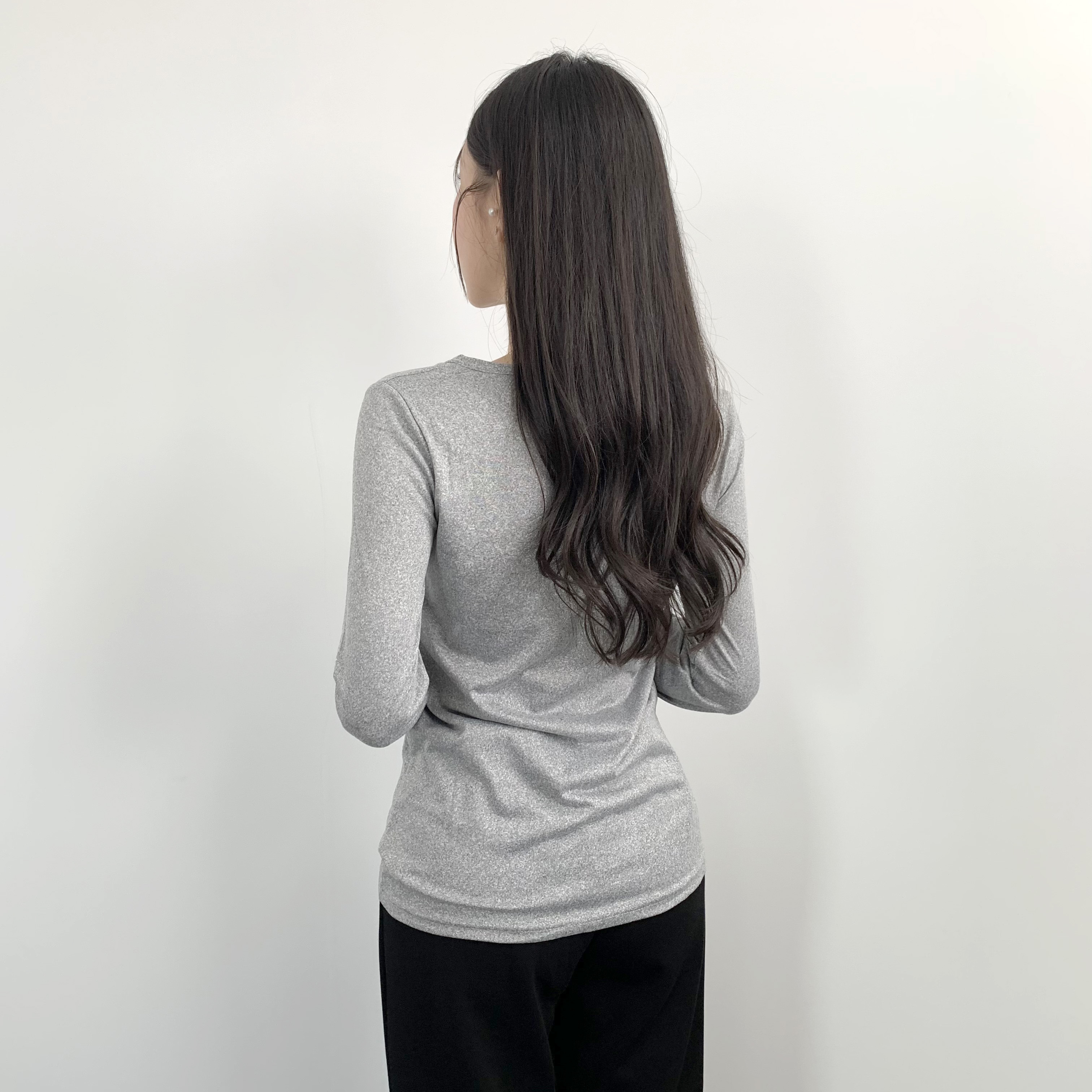 여성 긴팔 티셔츠 흰티 기본 레이어드 노브라티셔츠 - 상세 이미지 4