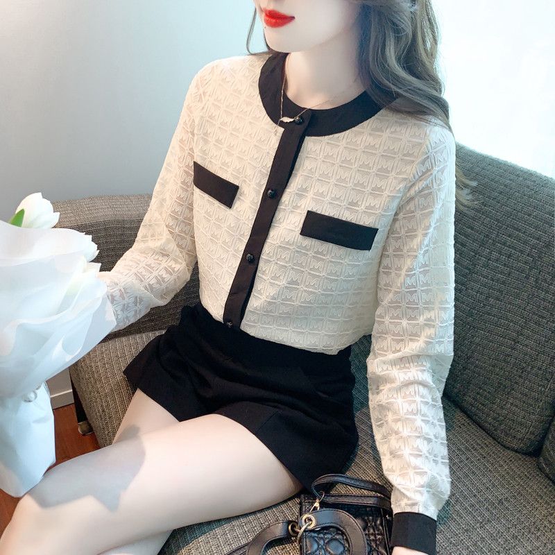 여성 레이스 라운드넥 블라우스 가을 우아한 프렌치 스타일 긴팔 셔츠 데일리 착용감 편안한 캐주얼 레이어드 활용 가능 예쁜 디자인 - 상세 이미지 2
