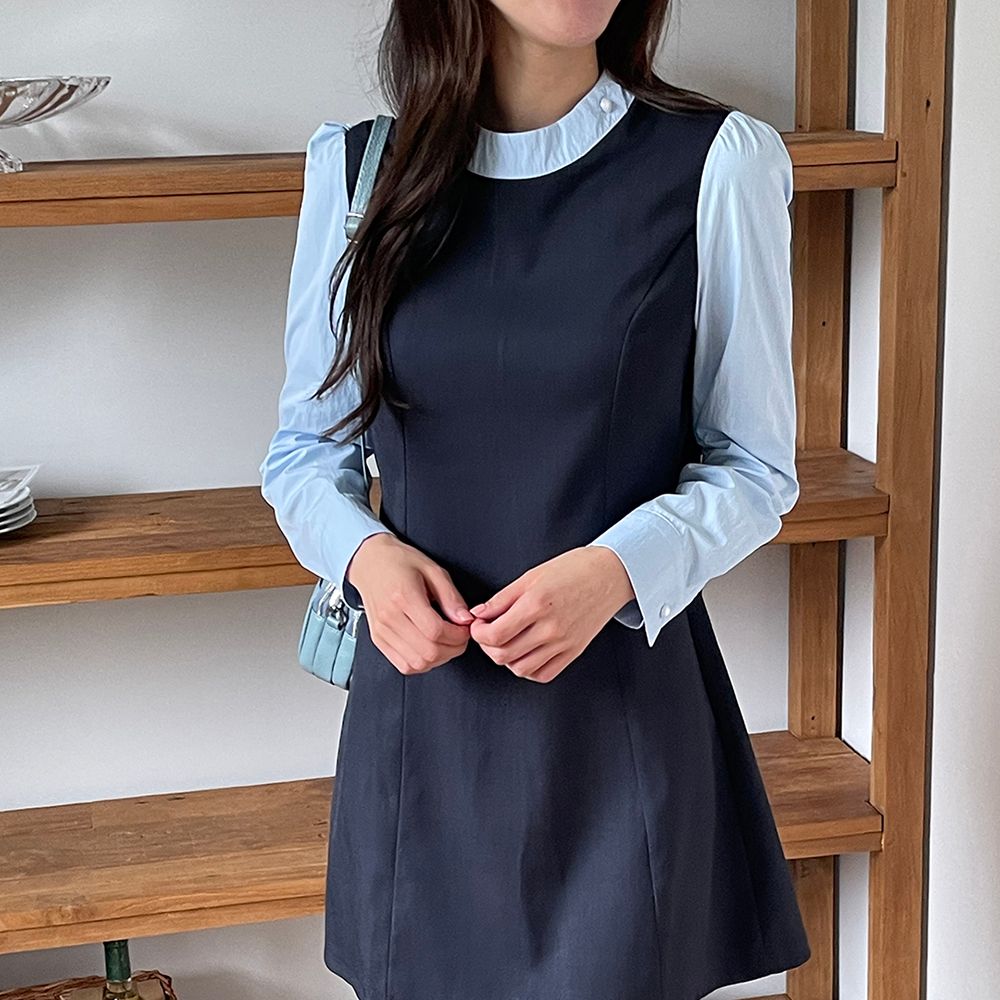 단정한 레이어드 a라인 모임룩 여자 결혼식 하객룩 가을 하객 미니 원피스 베이지 네이비