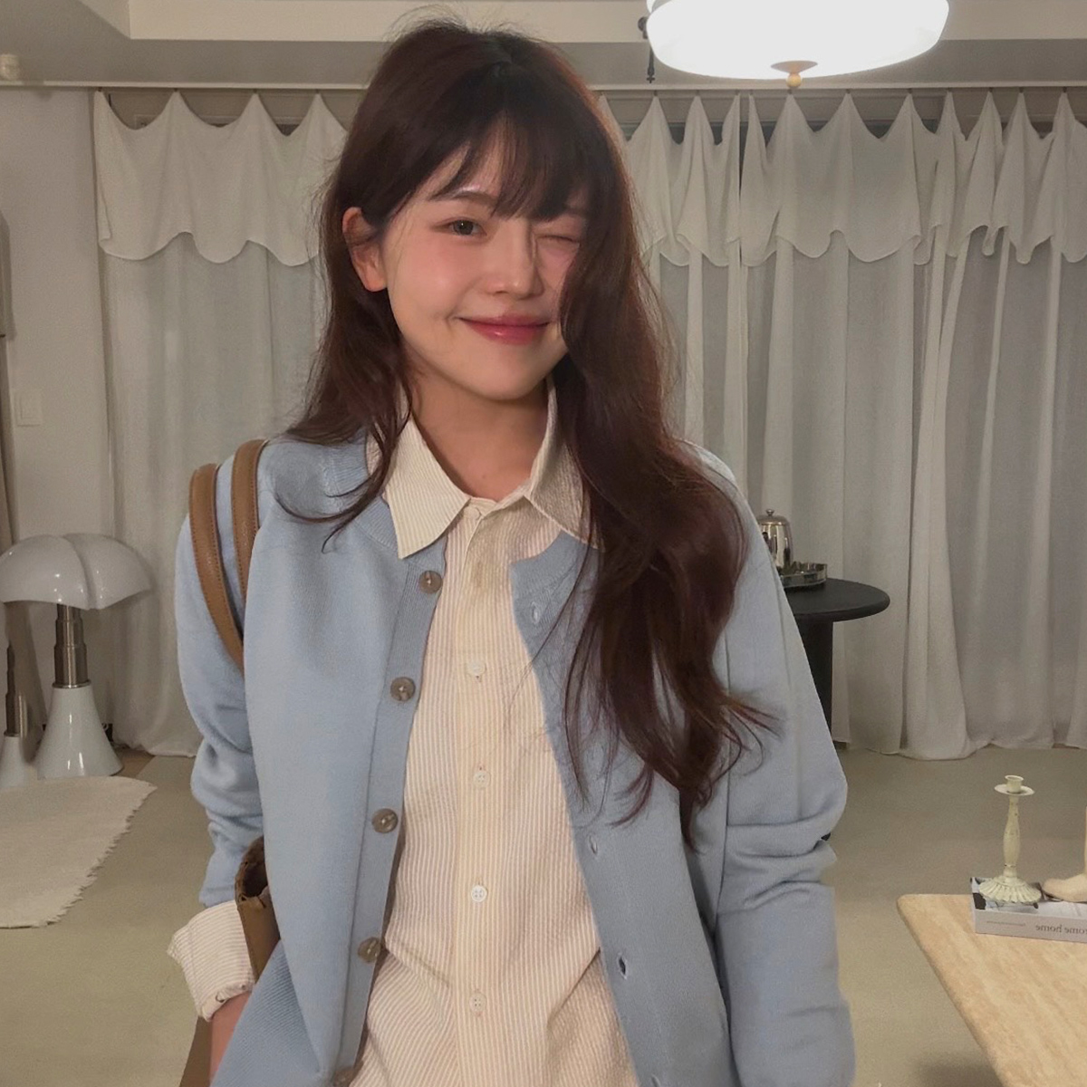 [N판매자배송] 로엠 올데이 라운드넥 긴팔 가디건 RMCKF49R99 - 상품 이미지