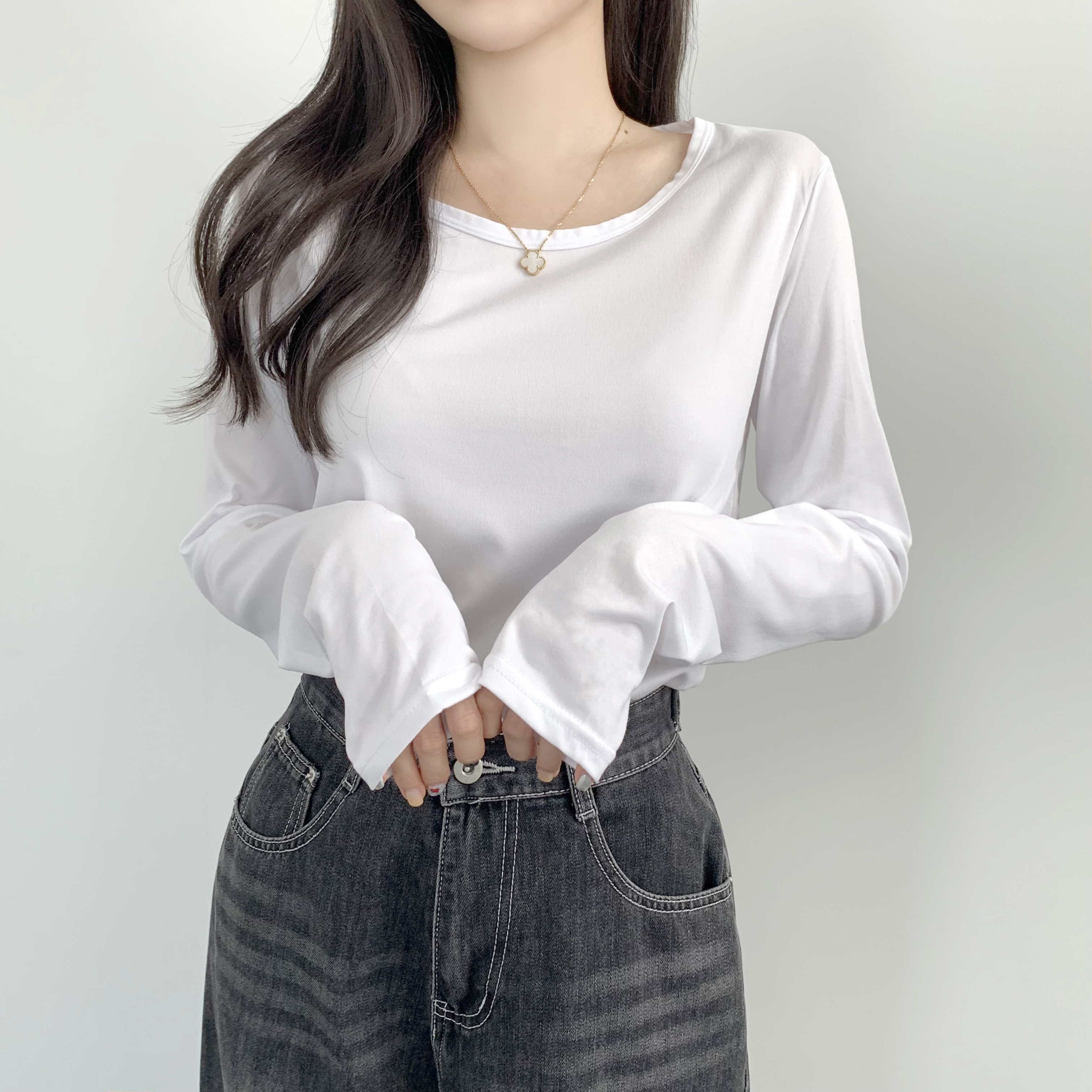 여성 긴팔 티셔츠 흰티 기본 레이어드 노브라티셔츠 - 상세 이미지 5