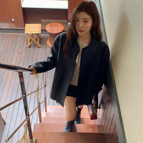 [자체제작] (MADE) 벨티드 레더 세미 루즈핏 하프 자켓 jk2999 - 상품 이미지