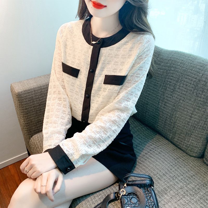 여성 레이스 라운드넥 블라우스 가을 우아한 프렌치 스타일 긴팔 셔츠 데일리 착용감 편안한 캐주얼 레이어드 활용 가능 예쁜 디자인 - 상품 이미지