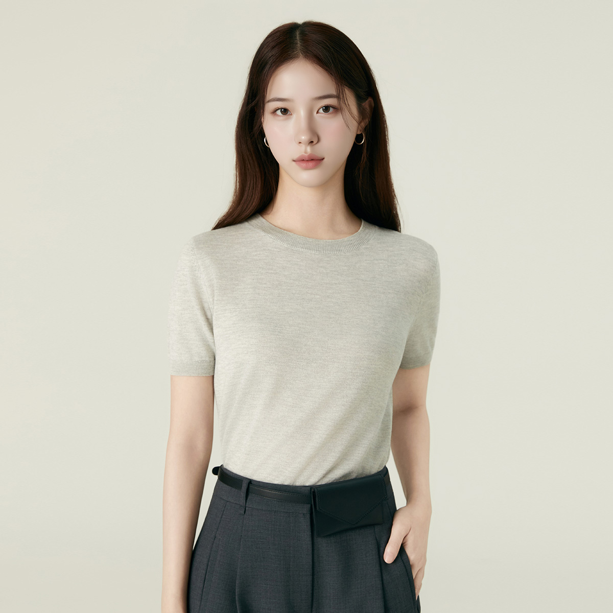 로엠 메리노울 반팔 스웨터 RMKAF49R15 - 상품 이미지
