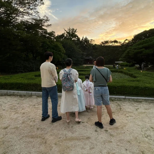 [8인이하 가족투어] 창경궁 서울 어린이 가족 봄 여행 체험학습 궁궐 도슨트 투어 해설 by 챌린저스