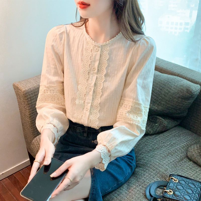 여성 라운드넥 레이스 롱슬리브 블라우스 봄 가을 데일리 루즈핏 스타일 빈티지한 디자인 시스루 쉬폰 소재 편안한 착용감 코디네이션 - 상세 이미지 3