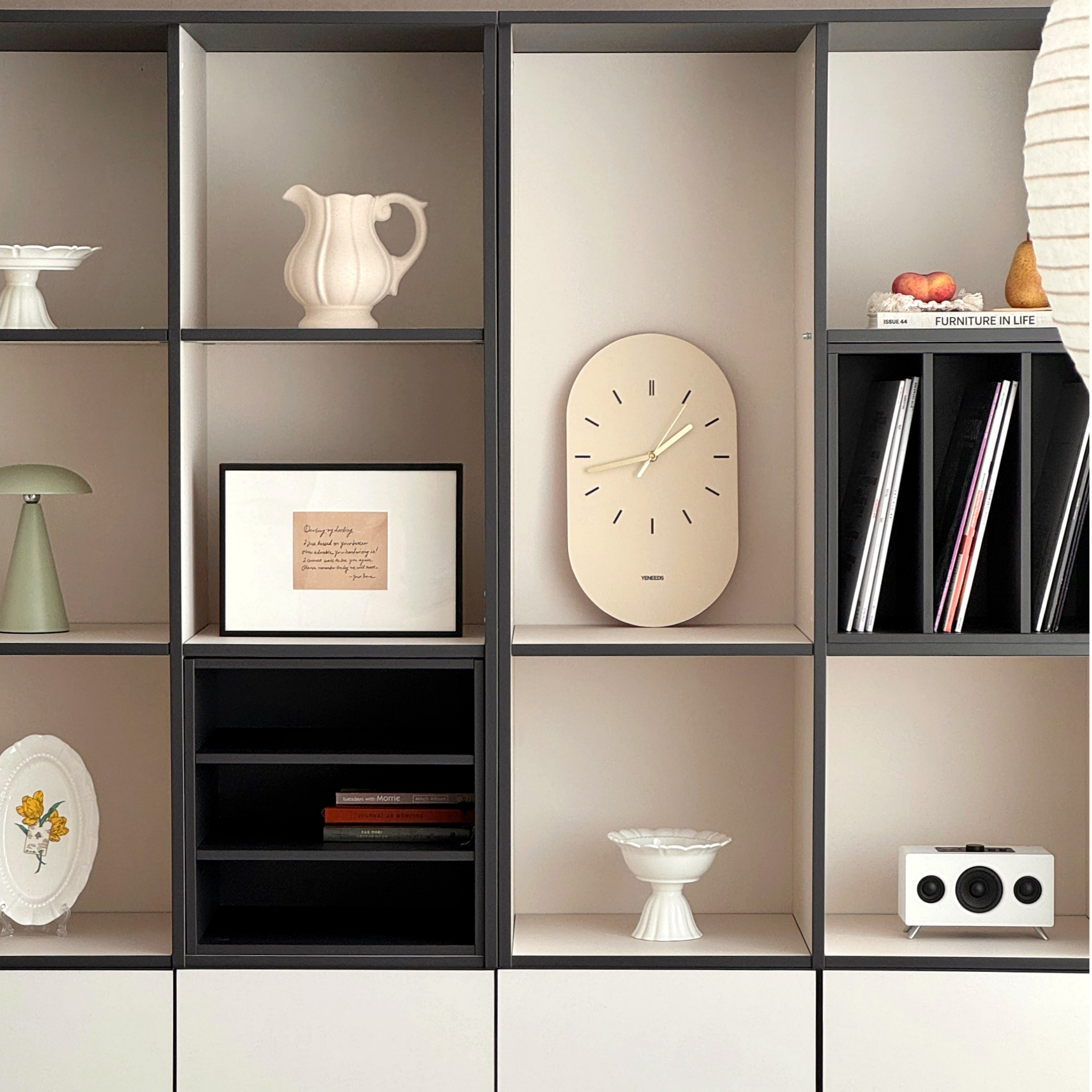 예니즈 벽걸이 시계 가죽 무소음 거실 사무실 인테리어 무타공 벽시계