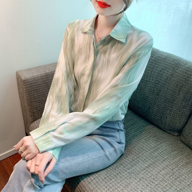 가을 여성 쉬폰 블라우스 긴팔 프렌치 스타일 염색 그라데이션 디자인 세련된 착용감 데일리 우아한 코디 아이템 - 상세 이미지 4