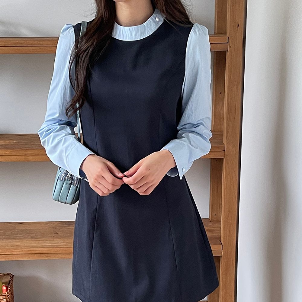 단정한 레이어드 a라인 모임룩 여자 결혼식 하객룩 가을 하객 미니 원피스 베이지 네이비