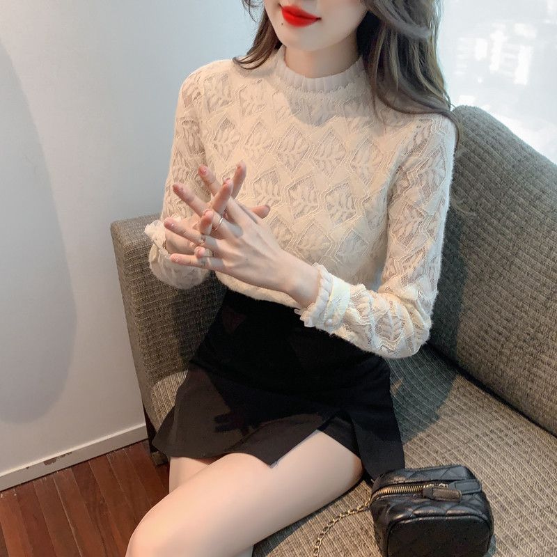 레이스 라운드넥 루즈핏 블라우스 여성 가을 데일리 스타일 쉬폰 소재 시스루 느낌의 핀턱 디테일 고급스러운 하객룩 - 상세 이미지 2