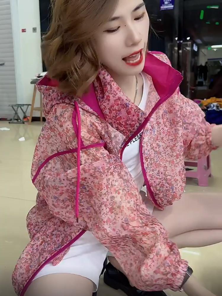 할머니 꽃무늬 점퍼 간절기 중년여성 바람막이 레드 L - 상품 이미지