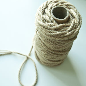 아쭈 고양이 면로프 스크래쳐 리필 밧줄 삼줄, 6mm 50M(콘타입) 솔직 후기 | 실제 사용자 리뷰 총정리 - 상품 이미지 1