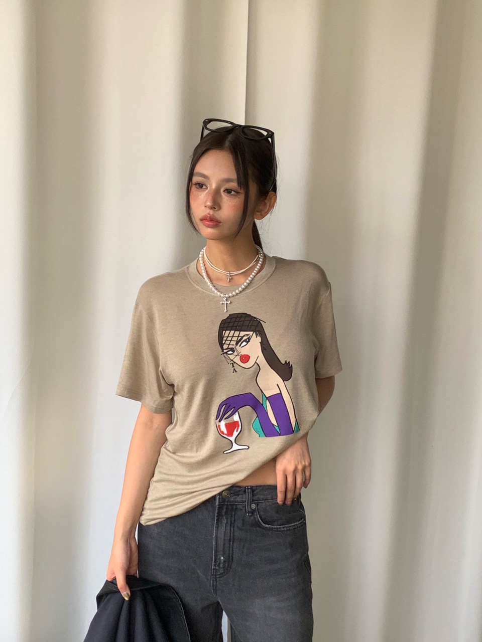 타라바이모션 와인하우스 티 유니크 그래픽 나염 반팔 가을 이너 이미지 7