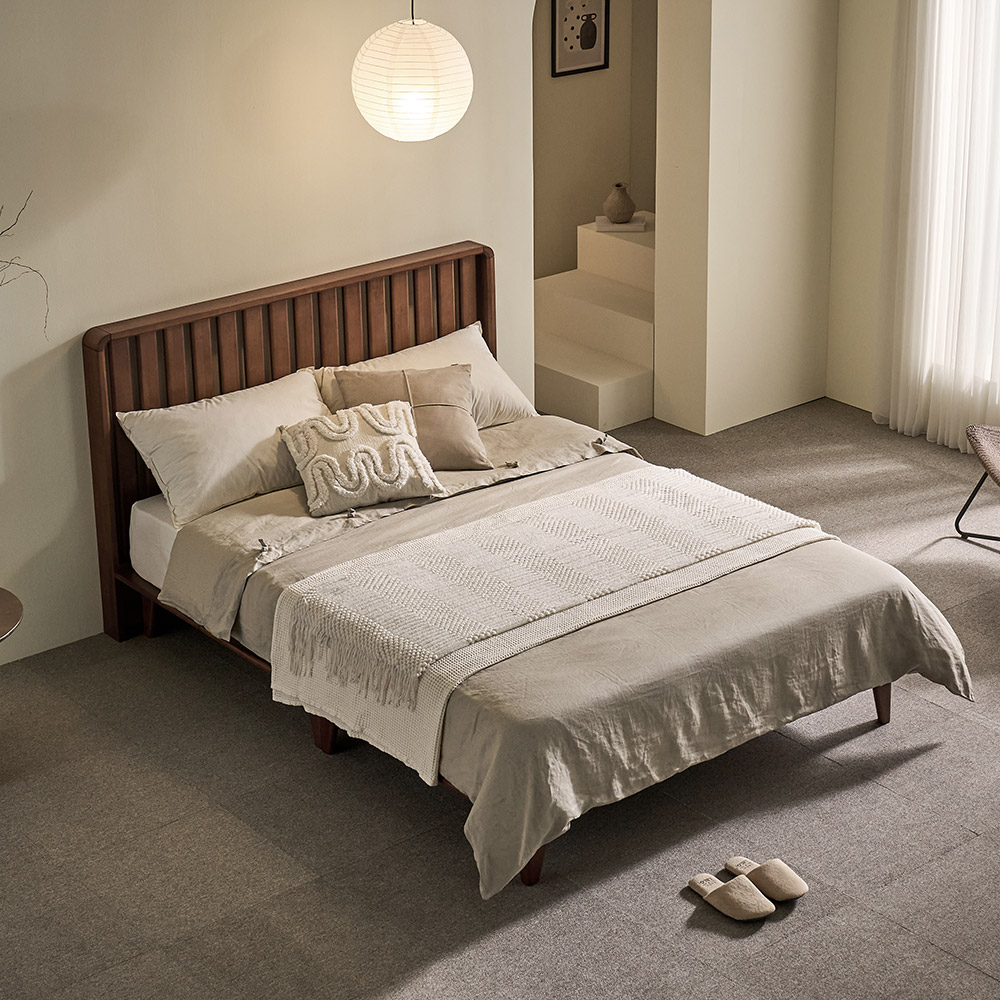 쏠앤까사 루나 고무나무 원목 평상형 침대프레임 SS Q