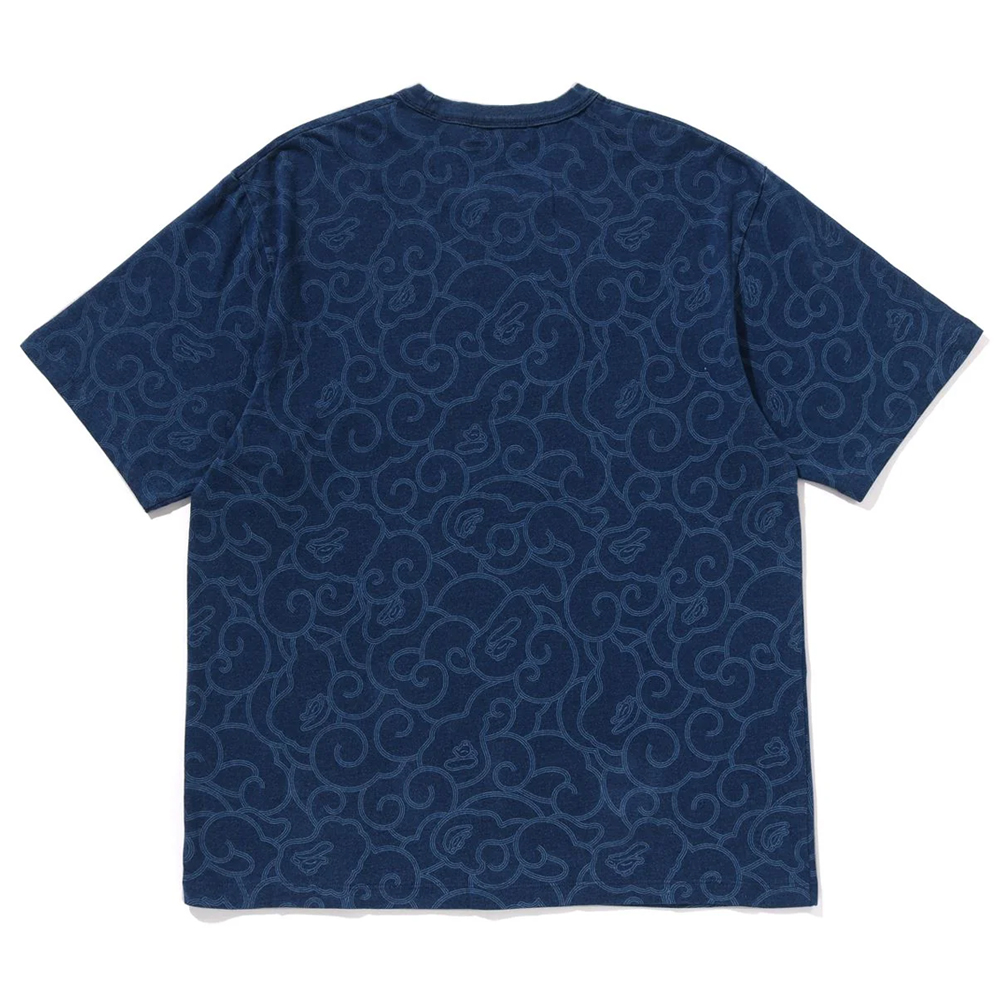 베이프 반팔티 INDIGO DYED CLOUD CAMO COLLEGE RELAXED FIT TEE 1L80-109-315 - 상세 이미지 2