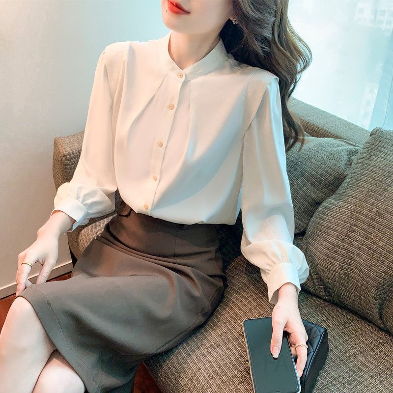 쉬폰 루즈핏 긴팔 블라우스 여성 봄 가을 데일리 통근용 스타일리시한 디자인 편안한 착용감 고급스러운 무드의 셔츠 - 상품 이미지