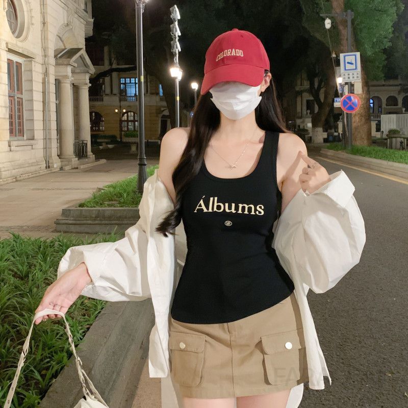 여성 여름 슬림핏 블랙 레터 프린트 U넥 캐미솔 나시티 시원한 착용감 데일리룩 이너나시 활용도 높은 레이어드 스타일링 - 상세 이미지 2