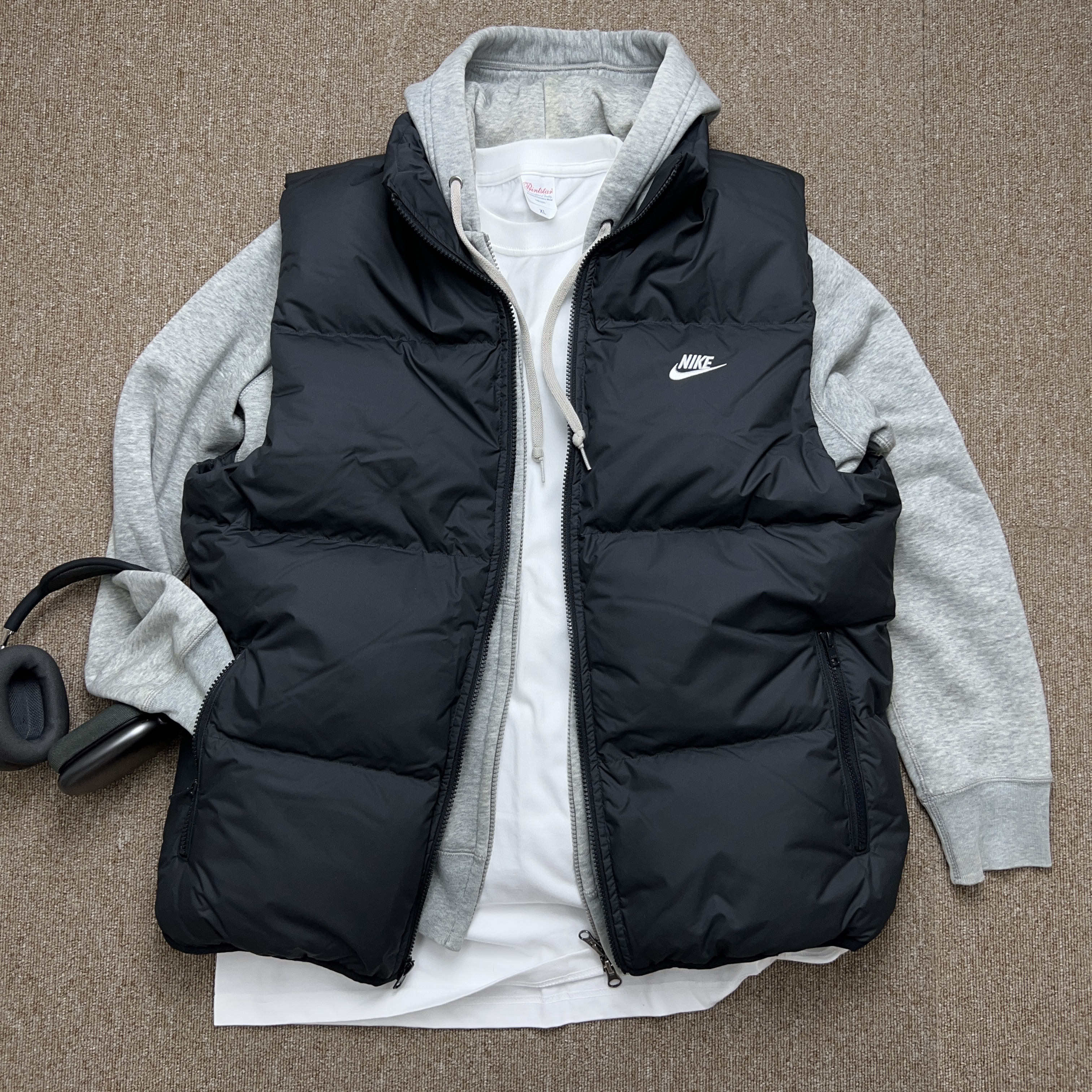 나이키 패딩조끼 프리마로프트 경량 푸퍼 러닝 베스트 제품 이미지