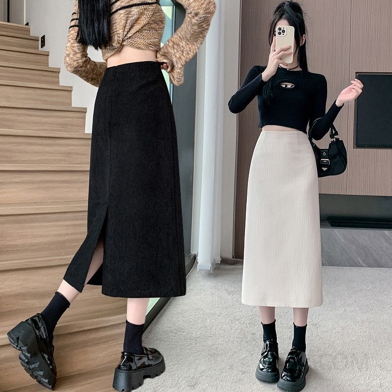 겨울 여성 코듀로이 A라인 미디 스커트 따뜻한 착용감의 겨울치마 데일리룩 겨울하객룩에 적합한 모직 스타일링 가능한 세련된 디자인 - 상세 이미지 3
