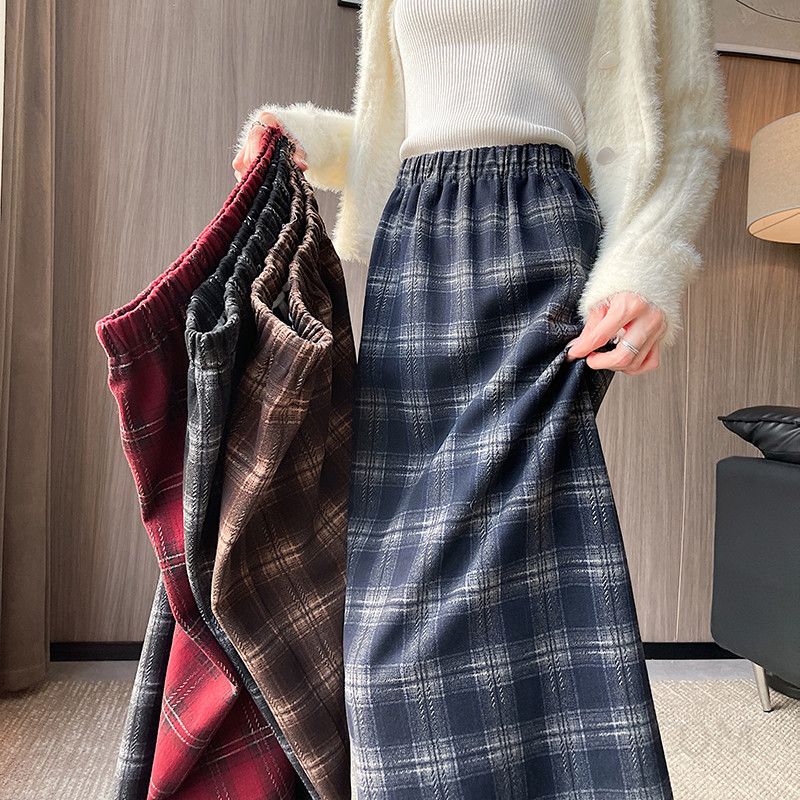 울 플레드 A라인 롱 스커트 여성용 따뜻한 겨울 패션 모직 소재 힙 커버 스타일리시 캐주얼룩 데일리 착용감 좋은 가을 겨울룩 - 상품 이미지