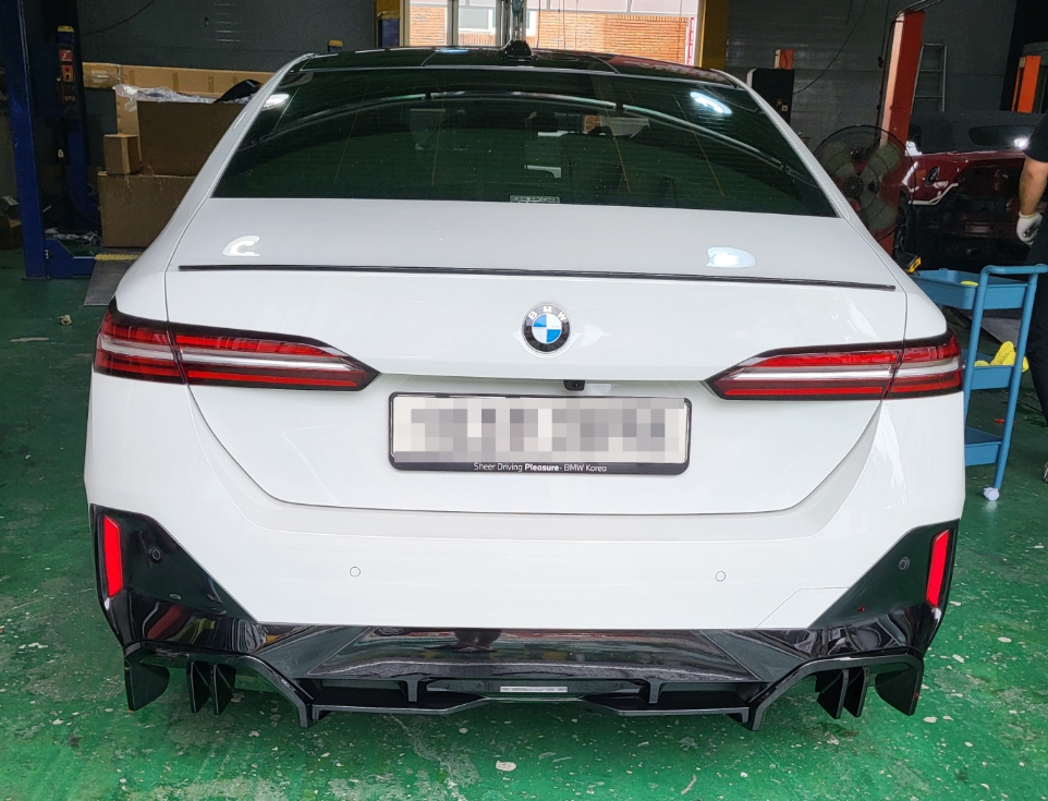 BMW 번호판가드 순정 천공 비천공 플레이트 이미지 4