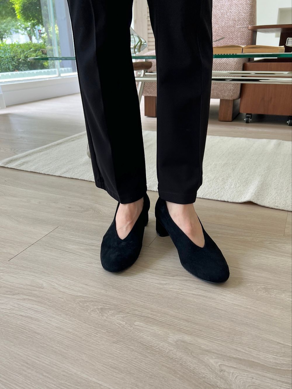 가을겨울 여성 구두 스웨이드 4cm 미들힐 데일리 펌프스 - 상세 이미지 2