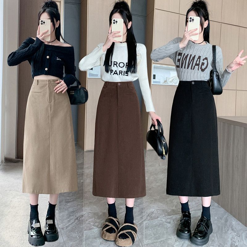 여성 커피 코듀로이 A라인 미디 스커트 가을 정장 스타일 슬림핏 편안한 착용감 데일리룩 오피스룩 활용 가능한 - 메인 이미지