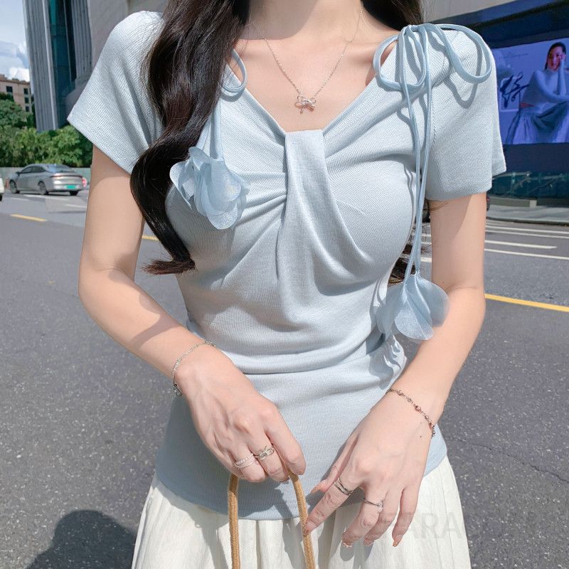 여성 여름 V넥 반팔 티셔츠 플리츠 허리 디자인 입체 꽃 패턴 스타일리시한 캐주얼 착용감 좋은 시원한 외출용 - 상세 이미지 2