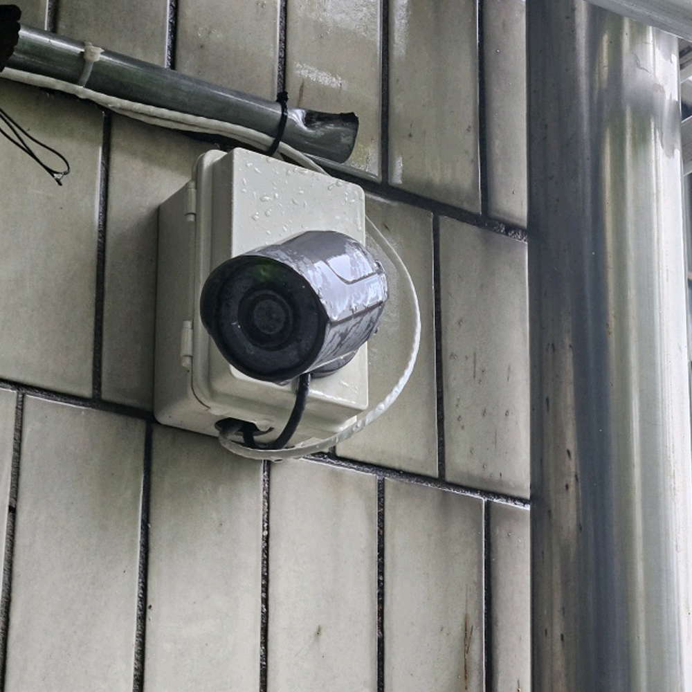비오는날 CCTV EB3 KIT 실외형 태양열 배터리 충전 야외 농막 보안 감시 카메라 - 상세 이미지 2