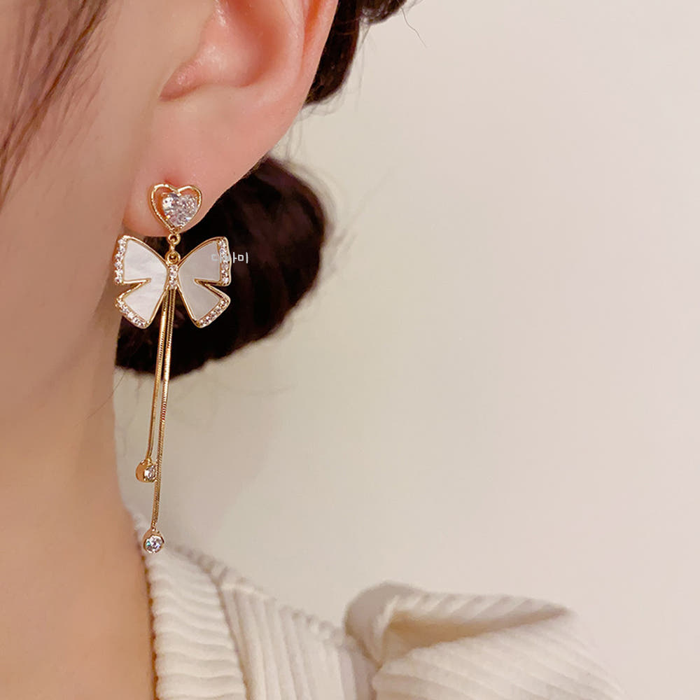 S925 하트 나비 이어링 14K 화이트 블랙 원석 긴귀걸이 - 상세 이미지 4