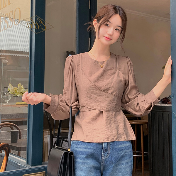 르누엔 리본 스트랩 퍼프 레이어드 블라우스 bs8459 - 상품 이미지