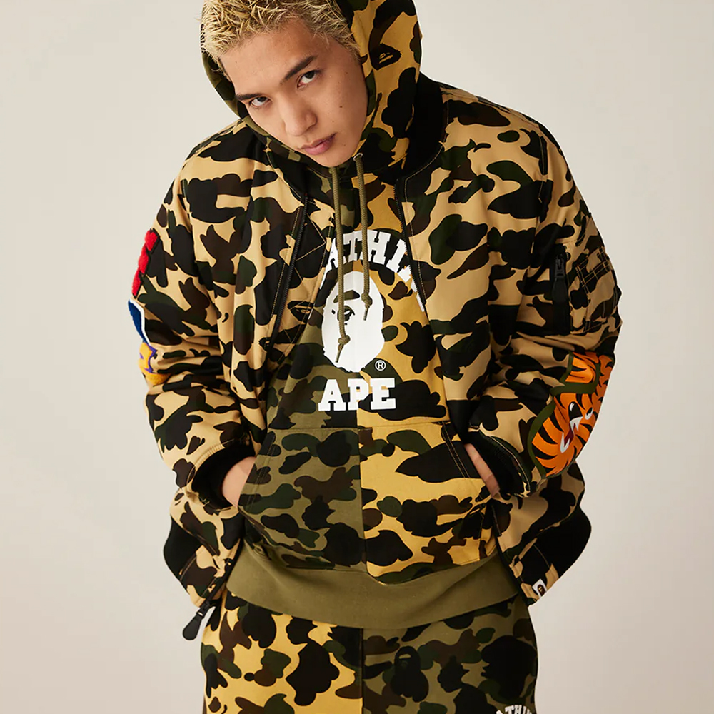 베이프 바지 1ST CAMO SEPARATE REGULAR FIT SWEAT PANTS 1L30-152-008 - 상세 이미지 5