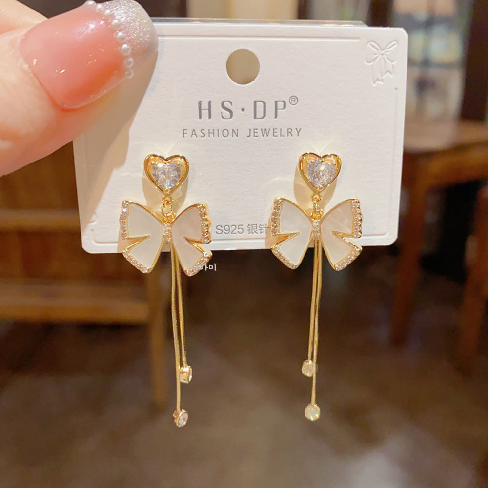 S925 하트 나비 이어링 14K 화이트 블랙 원석 긴귀걸이 - 상세 이미지 2