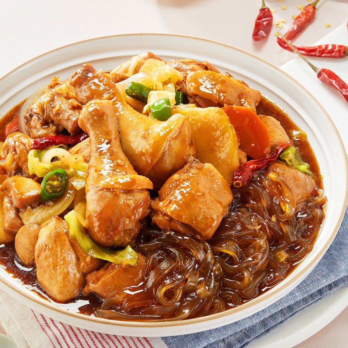 당면 듬뿍 안동식 찜닭 밀키트 대용량 간편식 - 메인 이미지