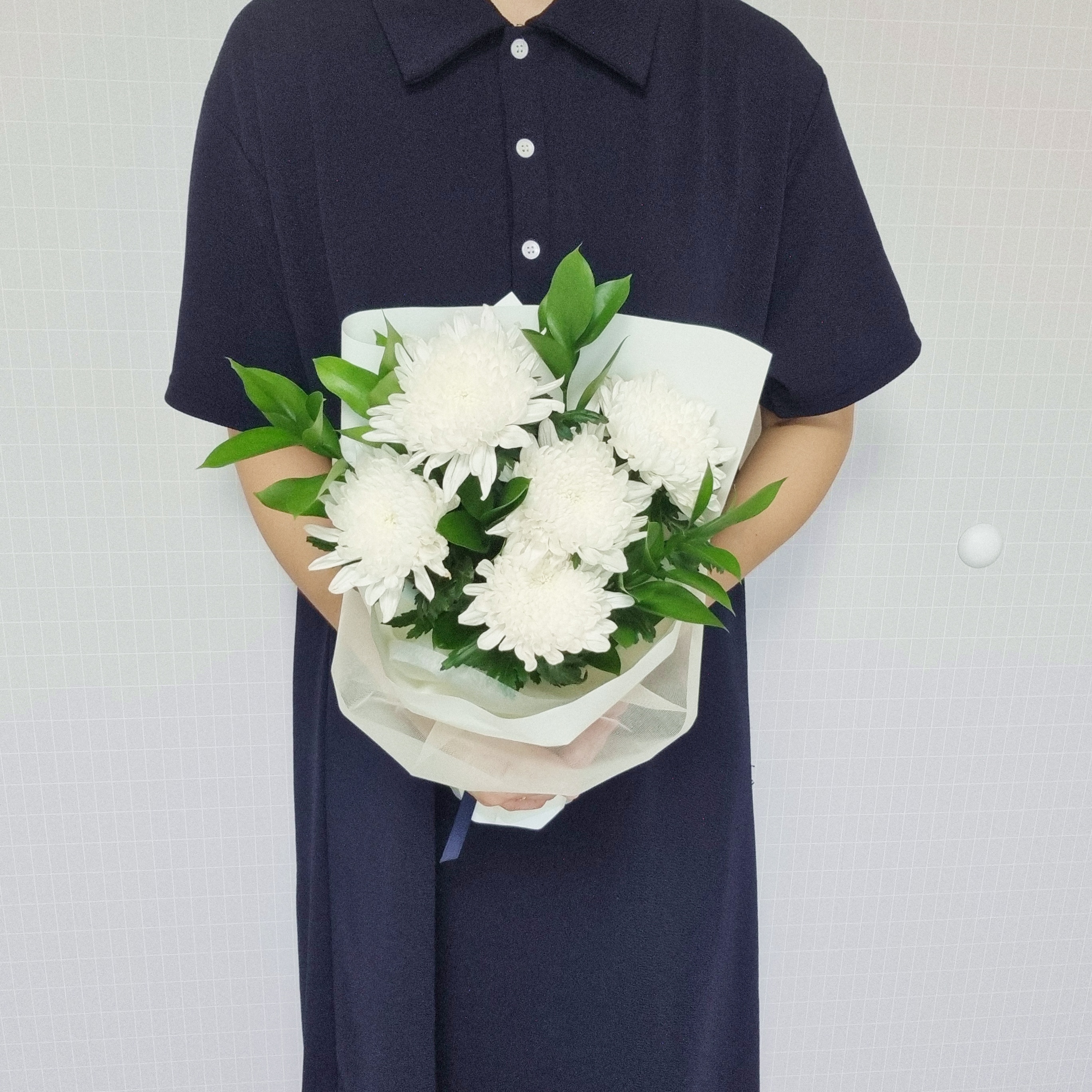 국화 꽃다발 성묘 대국 산소 추모 꽃 생화택배 납골당 꽃배달 샤샤플라워 - 상세 이미지 2