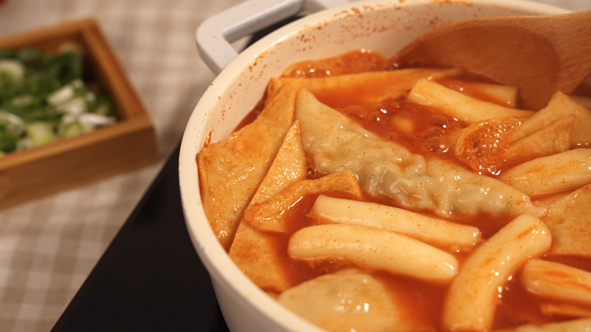 [이벤트] 밀감 국물떡볶이 밀키트 분식집 즉석 옛날 밀떡볶이 1인분 기본맛 400g - 상세 이미지 4
