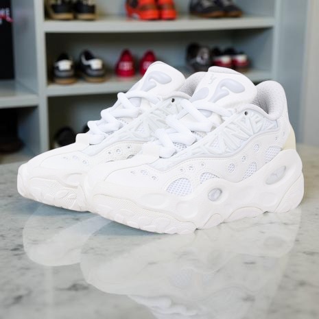 푸마 라 프랑스 RNNR 남성 스니커즈 화이트 331227402