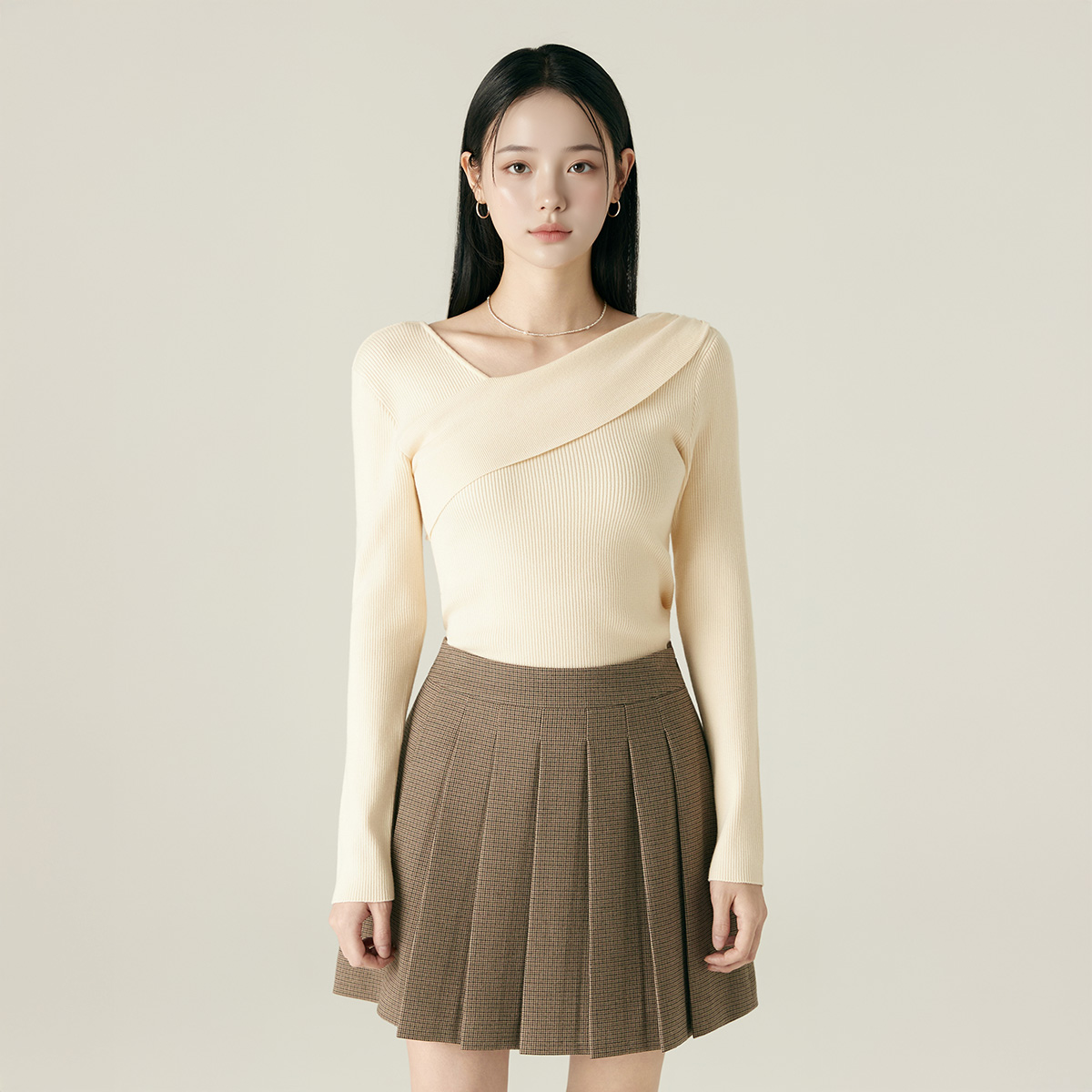 로엠 오프숄더 스웨터 RMKAF49R13 - 상세 이미지 2