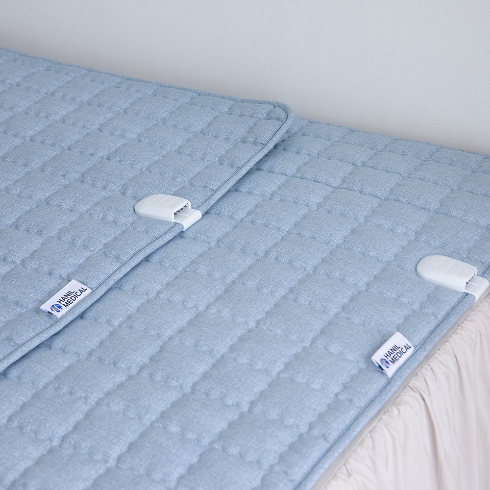 한일의료기 카본 탄소매트 전기 온열매트 침대용 전기장판 1인용 싱글 파스텔 그레이