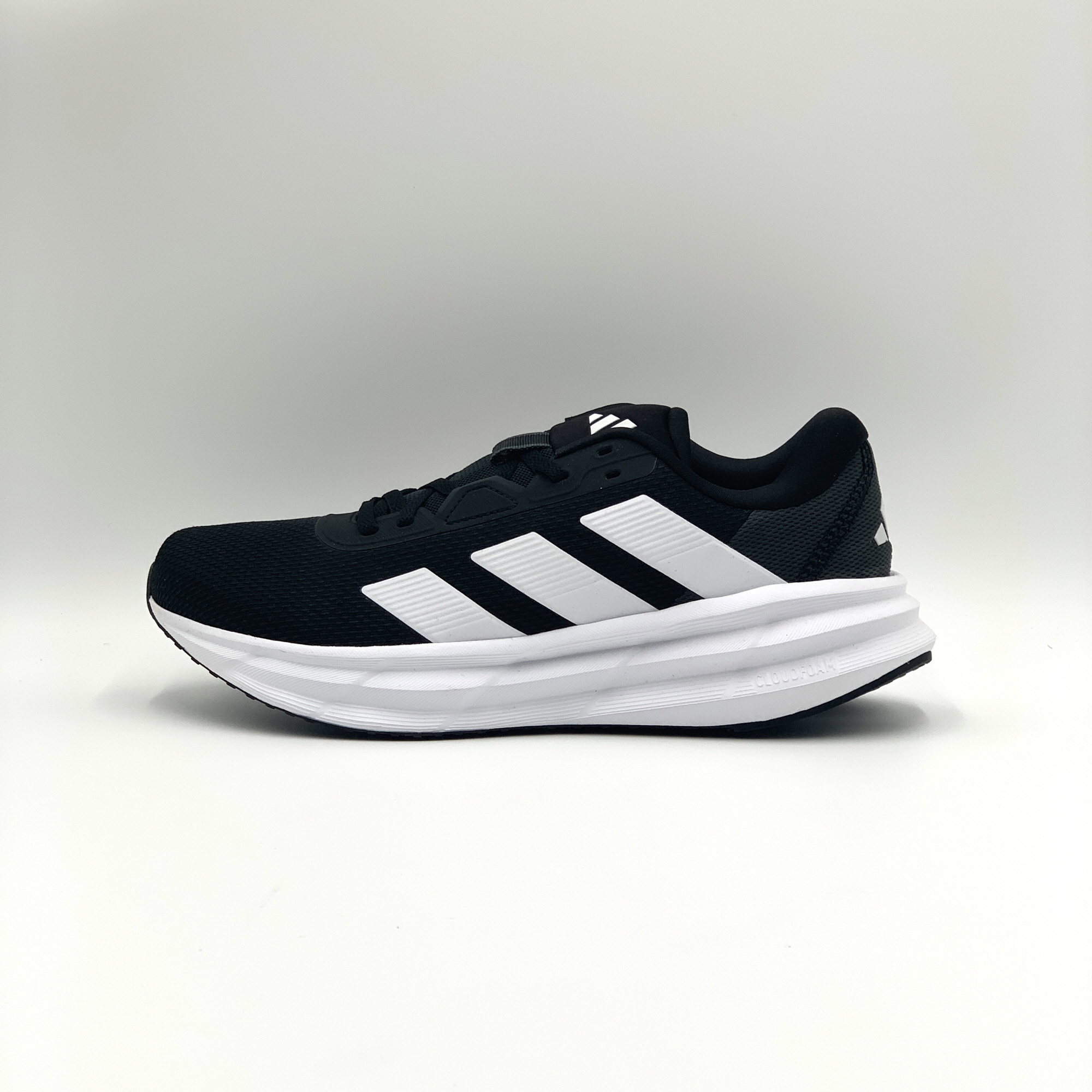 [국내매장판] 아디다스 갤럭시 커플 운동화 발 편한 가벼운 런닝화 헬스화 조깅화 블랙화이트, M285