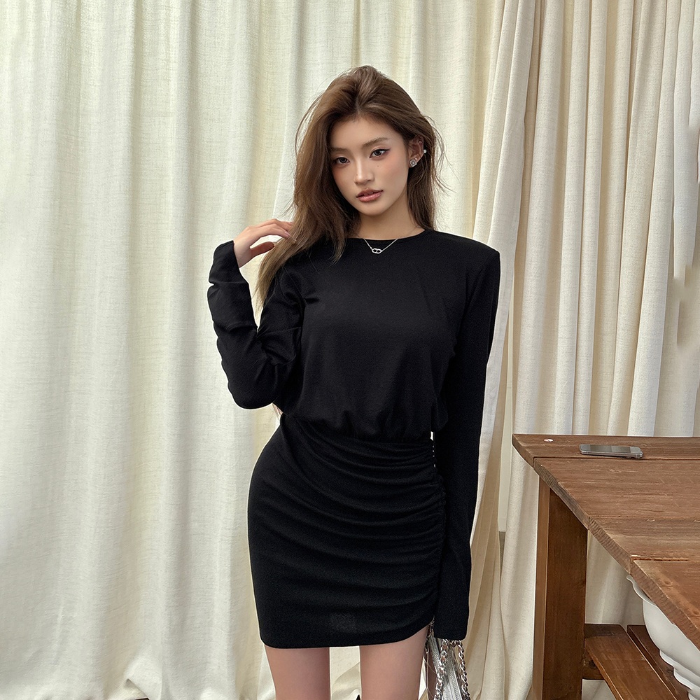 가을여성 블랙 셔링 슬림핏 미니원피스 데이트룩 모임룩 - 상세 이미지 2