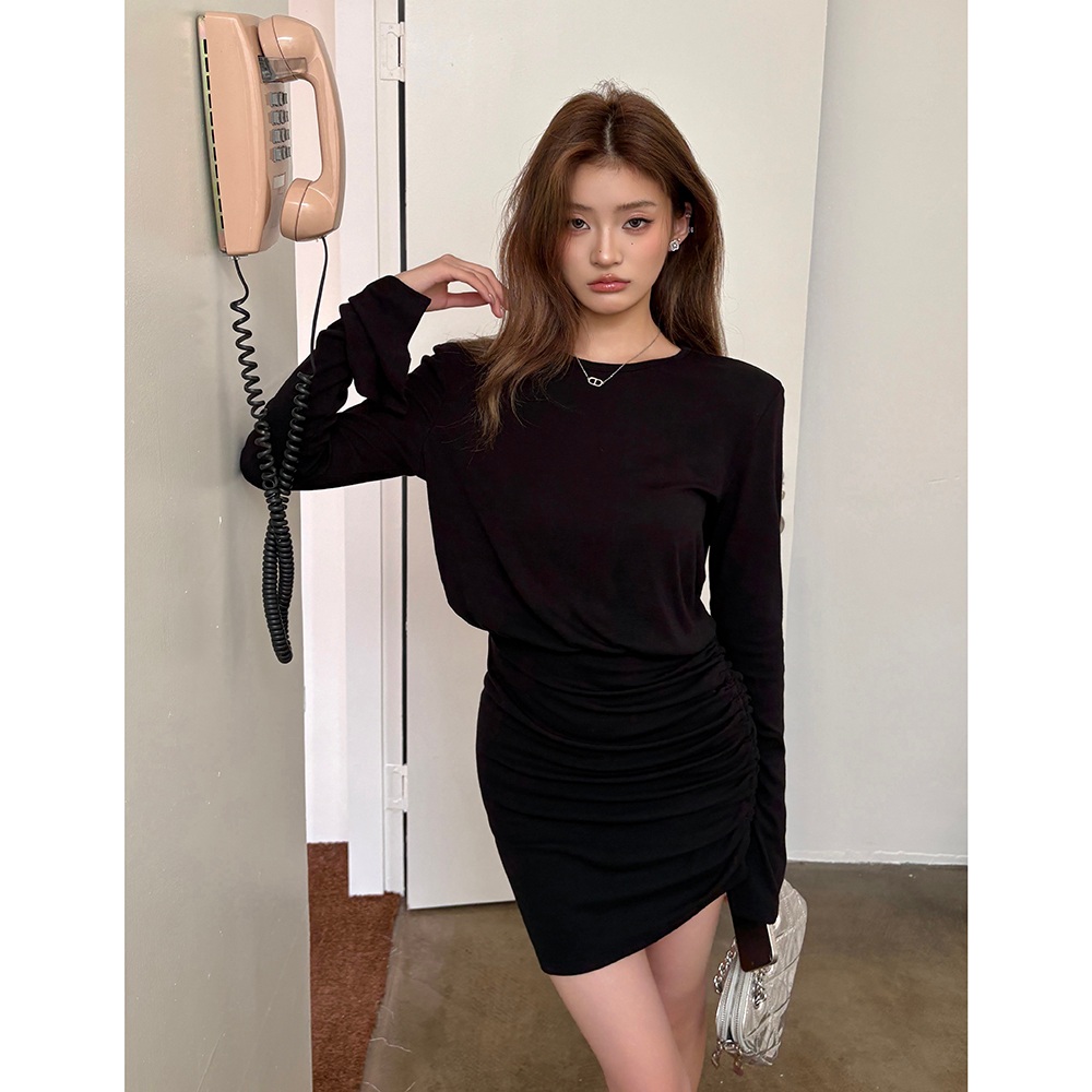 가을여성 블랙 셔링 슬림핏 미니원피스 데이트룩 모임룩 - 상세 이미지 4