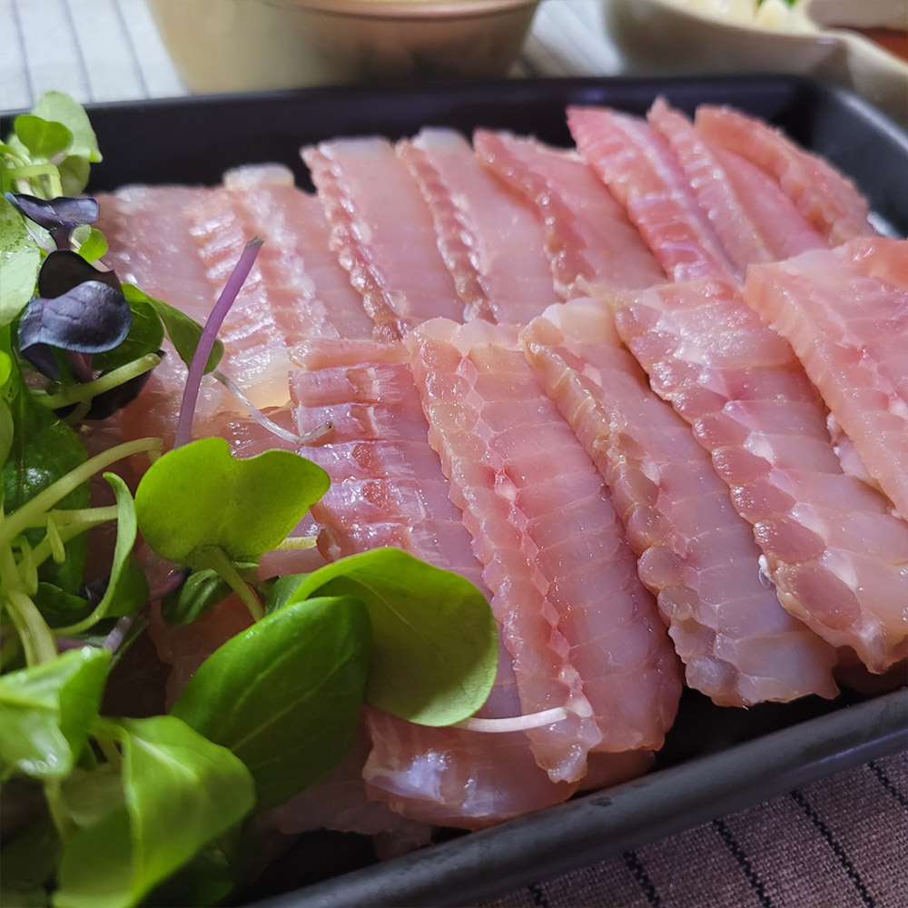 흑산도 홍어 1kg 선물세트 프리미엄 명절 부모님 제수용 고급 수산물 강한숙성, 1개 - 상세 이미지 4
