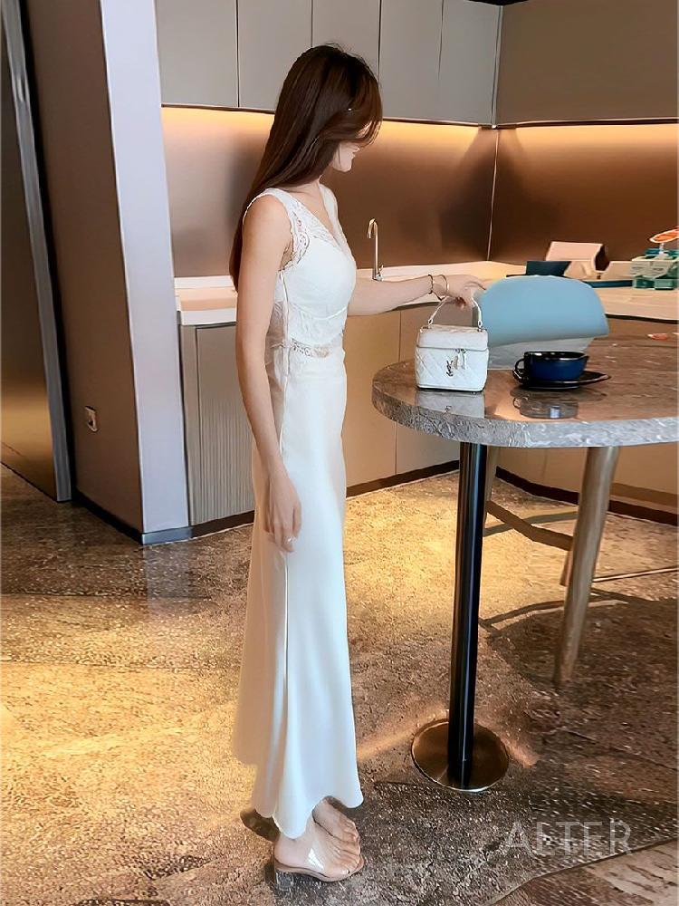 여성 펀칭 슬립 드레스 슬림 미디롱 스퀘어넥 화이트 S 40-50kg - 상세 이미지 3